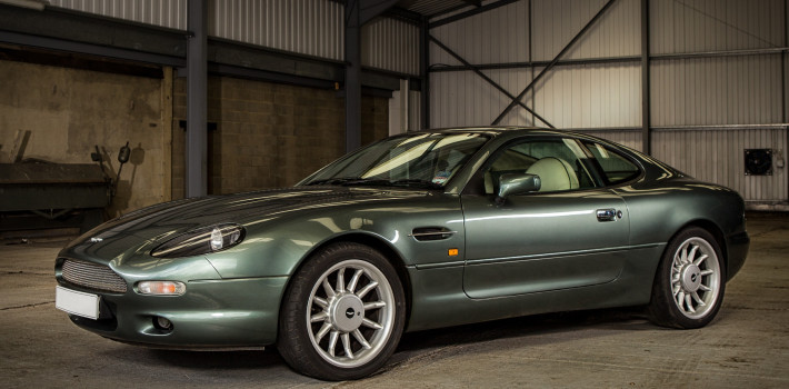 car5 astonmartin 002